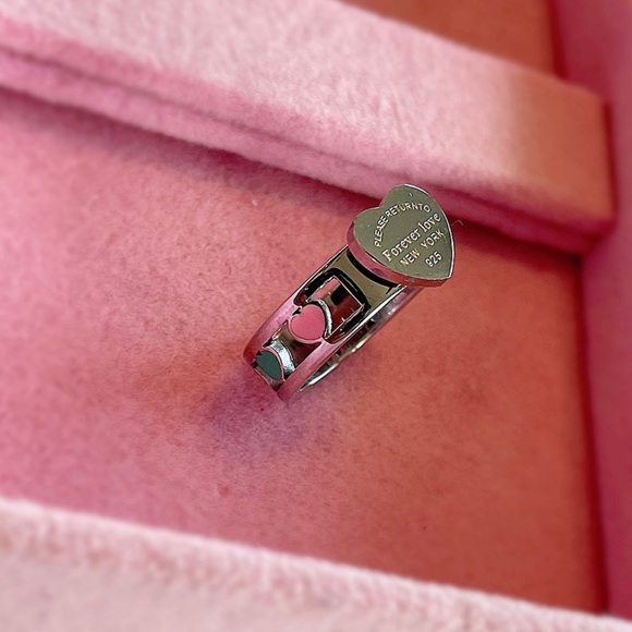 Stainless Steel Silver or Rose gold return to forever love teal pink heart ring - Picture 5 of 5